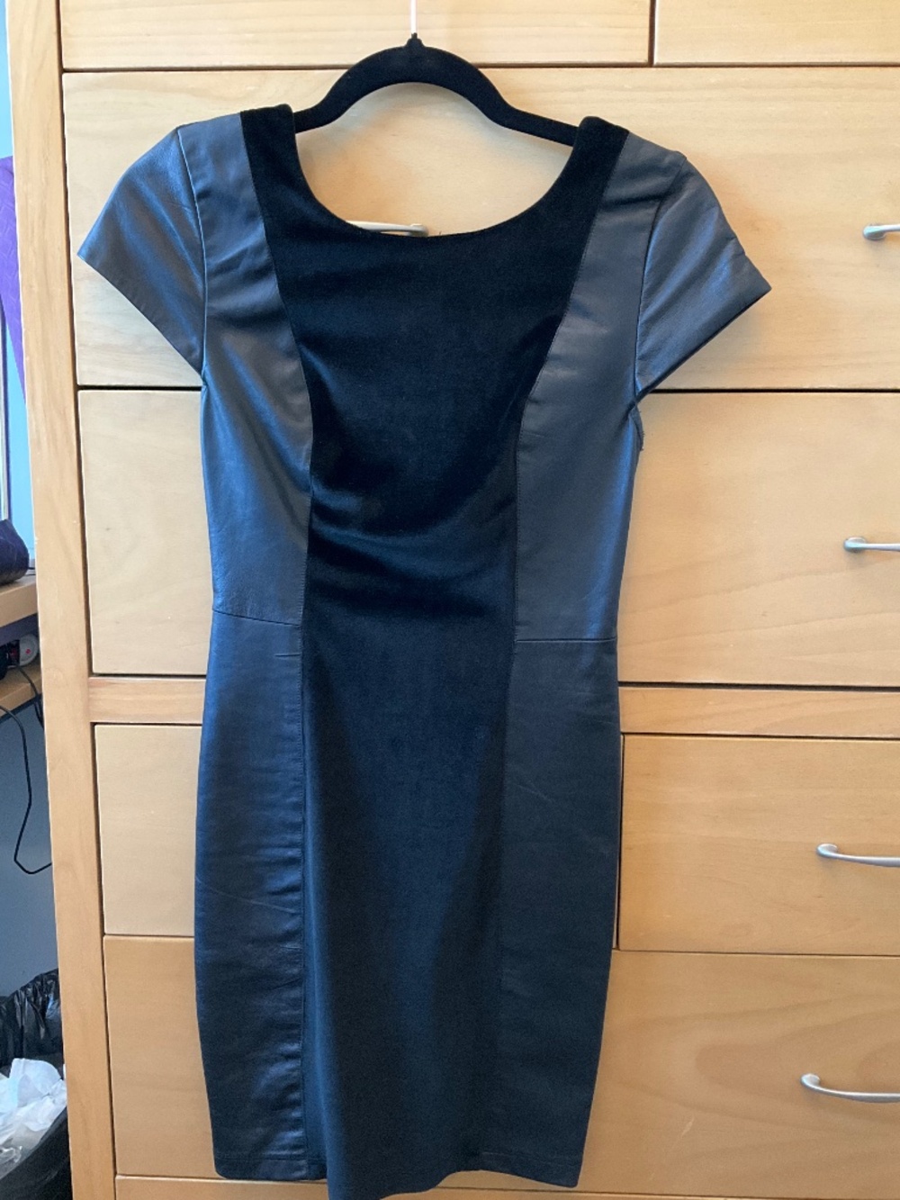 Alice and Olivia Dress 0